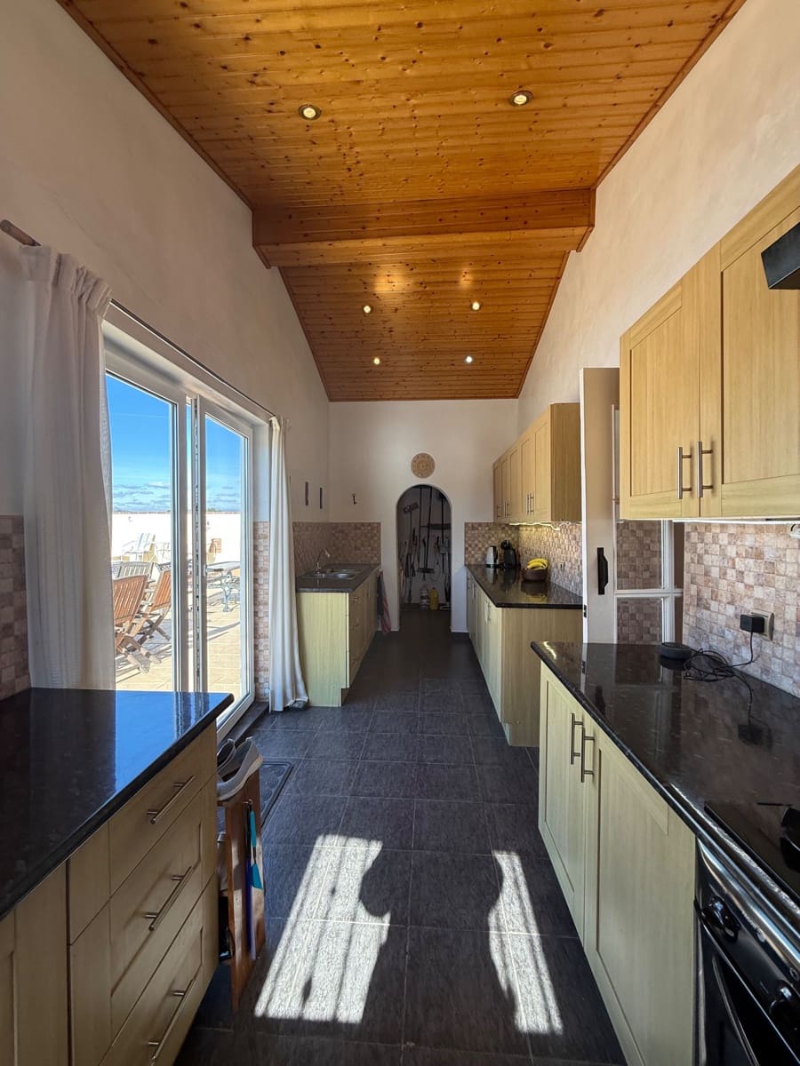 4 quarto Moradia para venda em Villena com piscina garagem - 280 000 € (Ref: 9426915)