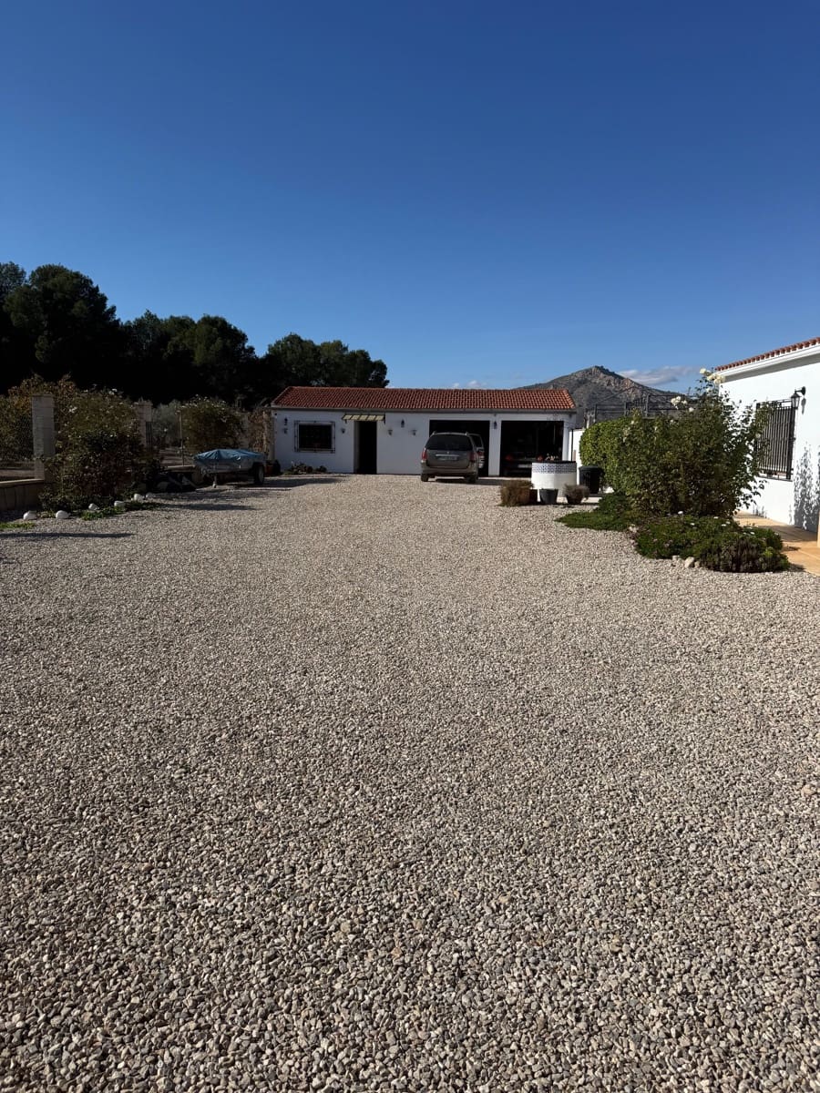 4 quarto Moradia para venda em Villena com piscina garagem - 280 000 € (Ref: 9426915)