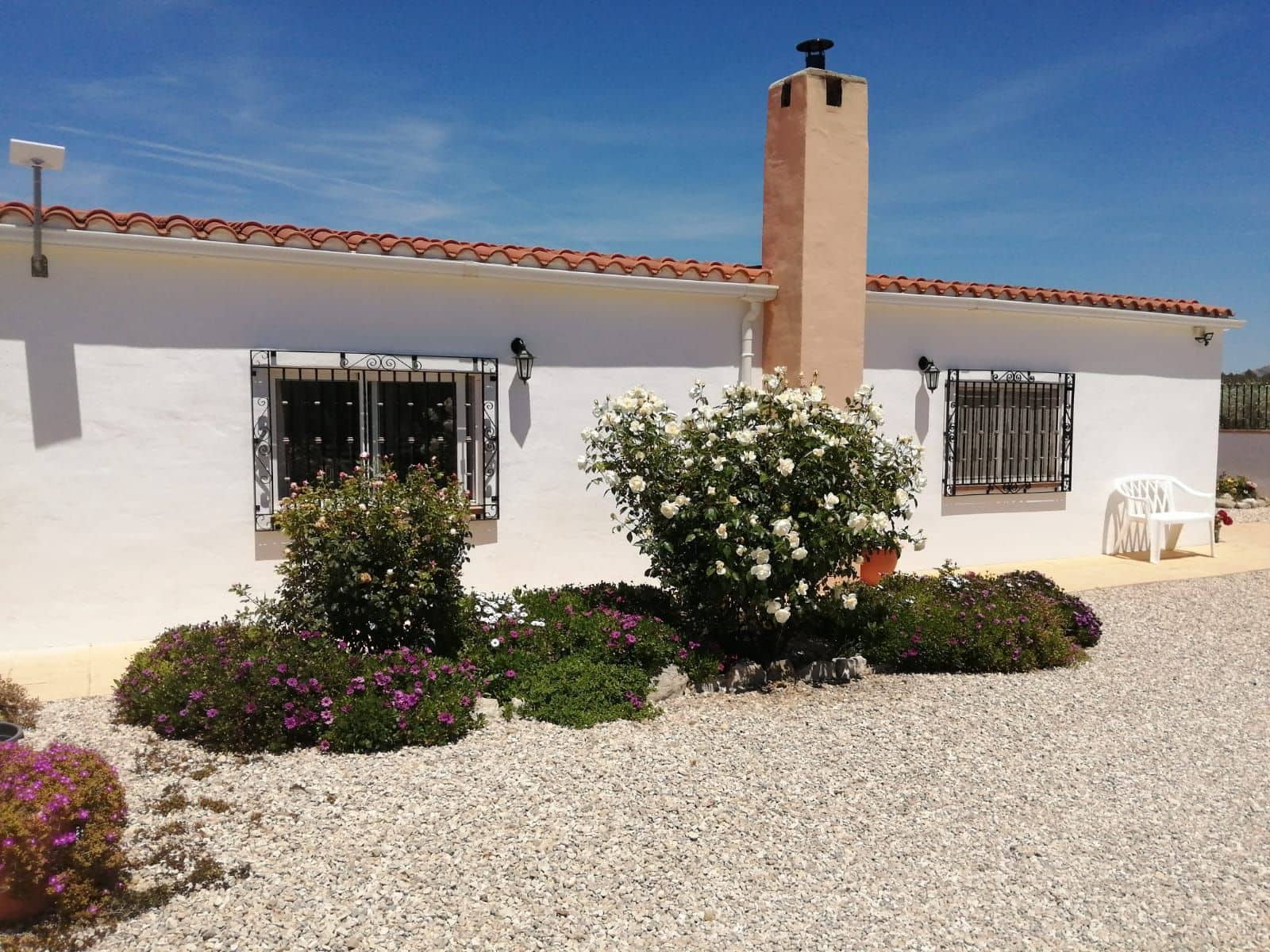 4 soveværelse Villa til salg i Villena med swimmingpool garage - € 280.000 (Ref: 9426915)
