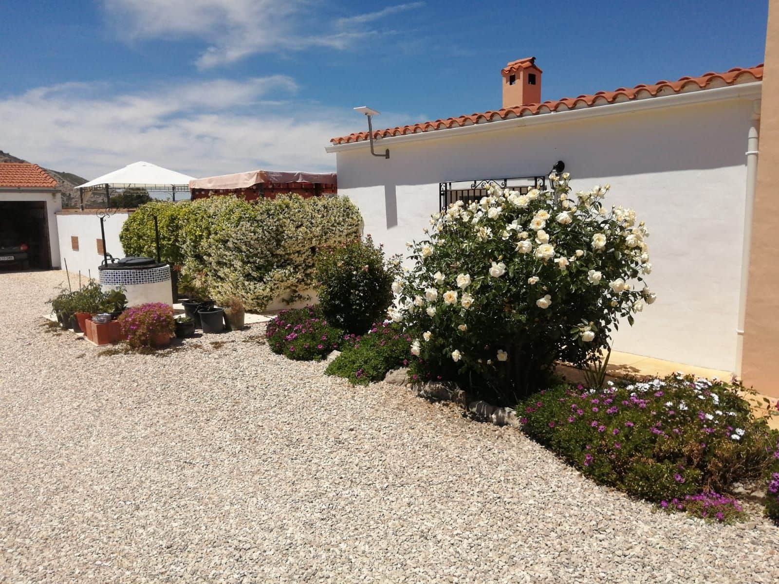 4 soveværelse Villa til salg i Villena med swimmingpool garage - € 280.000 (Ref: 9426915)