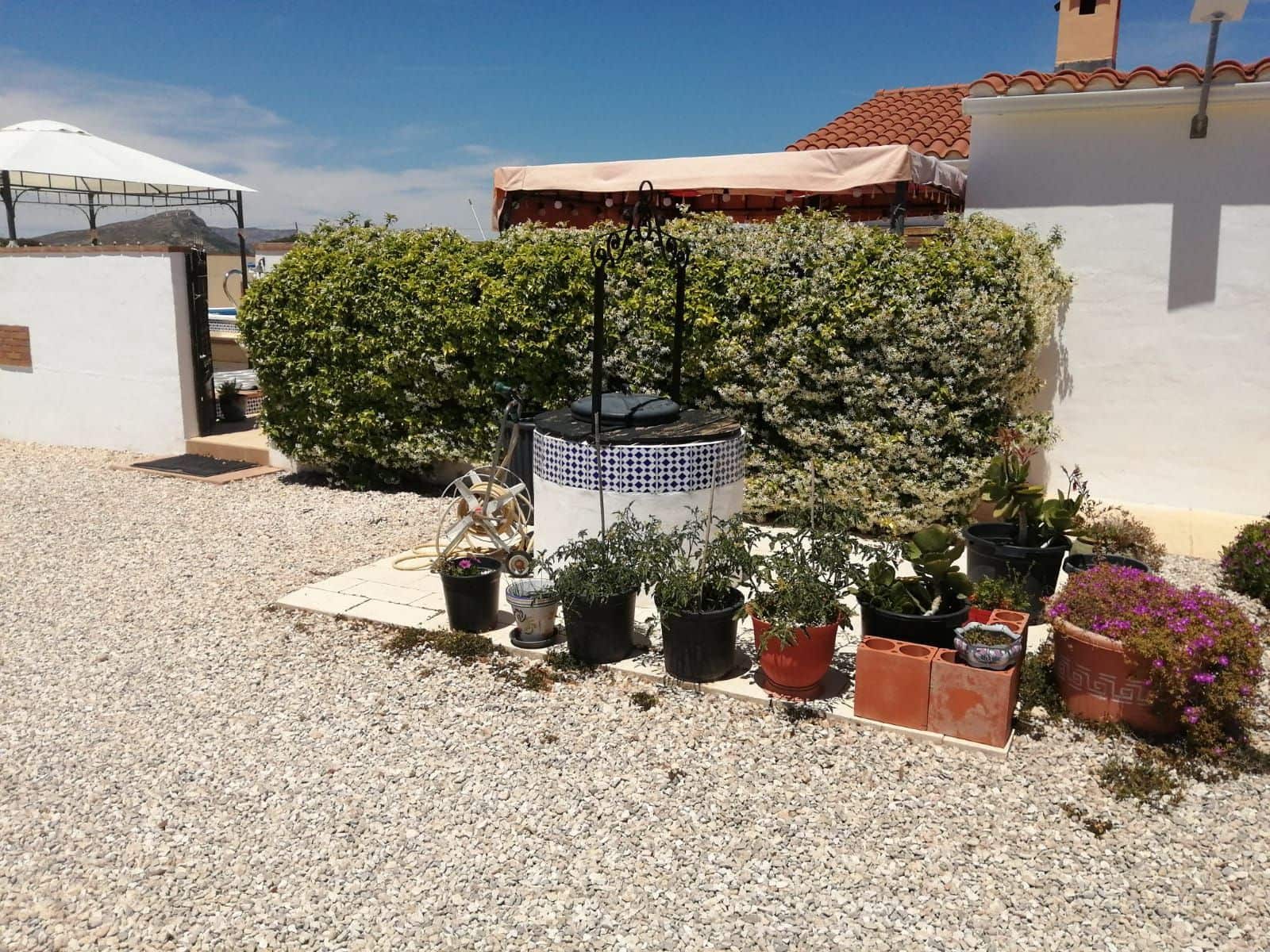 4 soveværelse Villa til salg i Villena med swimmingpool garage - € 280.000 (Ref: 9426915)
