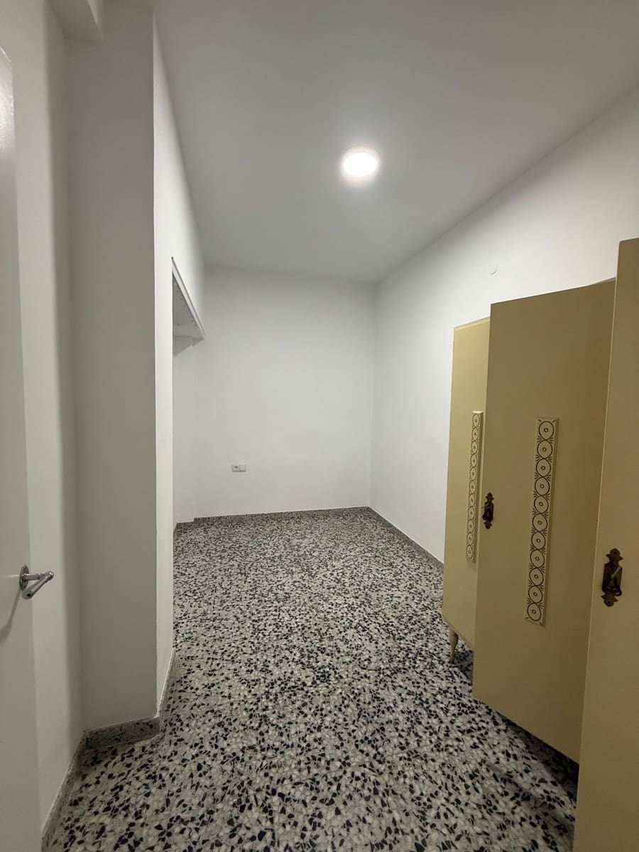 Appartement de 2 chambres à louer à Villena - 550 € (Ref: 9471153)