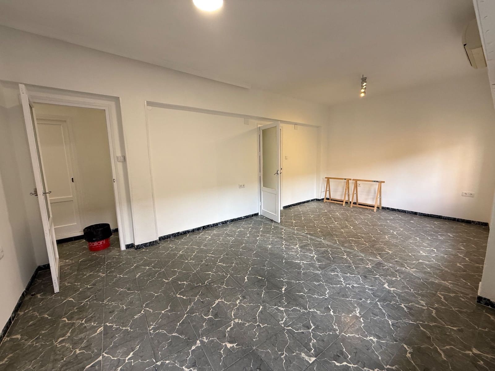 Appartement de 2 chambres à louer à Villena - 550 € (Ref: 9471153)