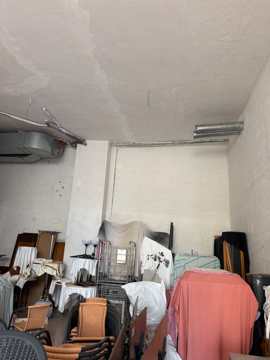 Local Comercial en Villena en venta - 49.900 € (Ref: 9765036)