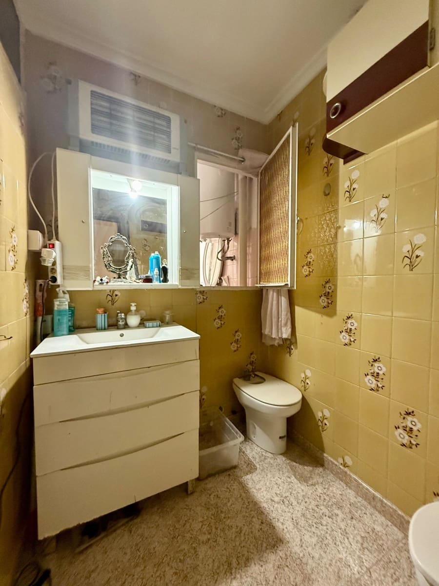 3 soveværelse Lejlighed til salg i Villena - € 63.000 (Ref: 9780134)