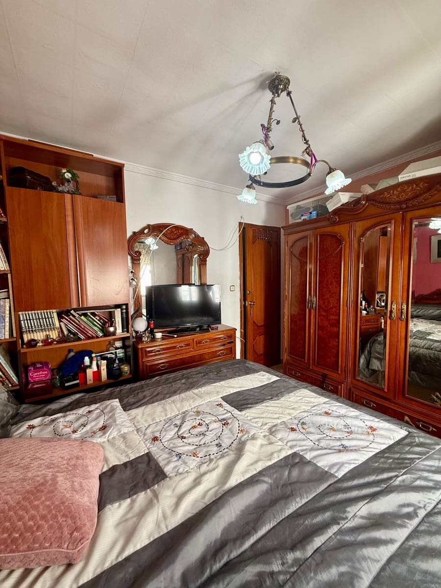 3 soveværelse Lejlighed til salg i Villena - € 63.000 (Ref: 9780134)