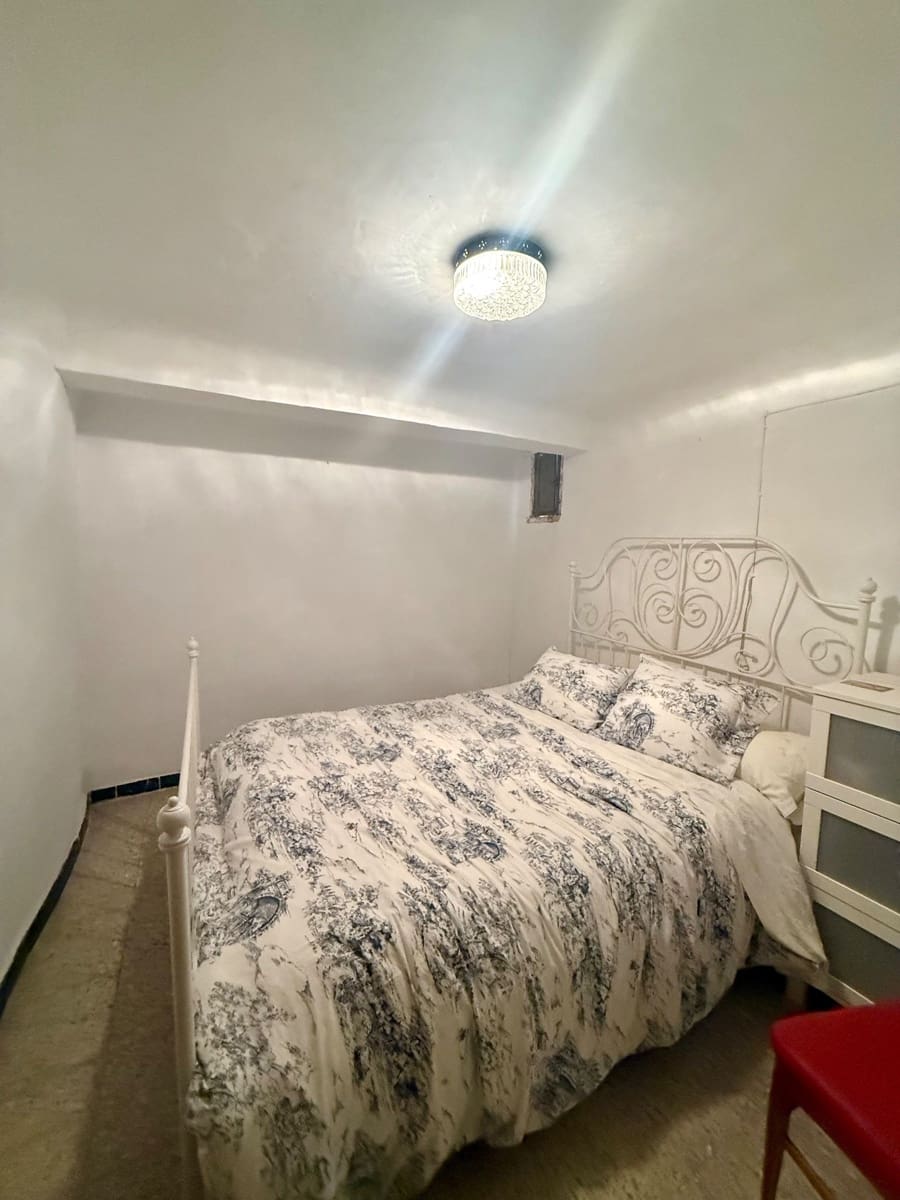 3 sovrum Hus till salu i Biar - 49 900 € (Ref: 9902821)