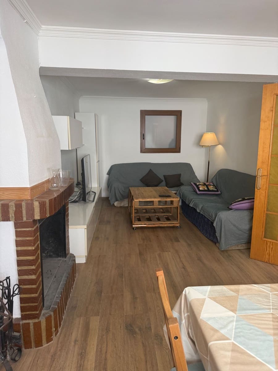 4 bedroom Townhouse for sale in Biar - € 98,000 (Ref: 9917728)
