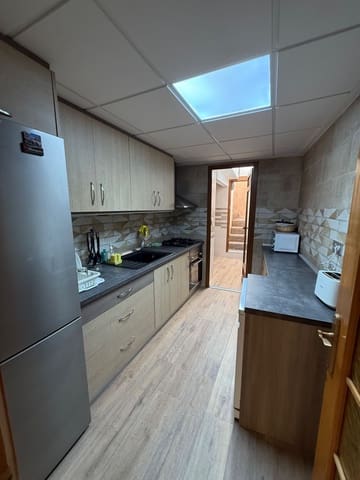 4 bedroom Townhouse for sale in Biar - € 98,000 (Ref: 9917728)