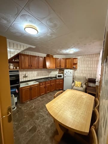5 chambre Maison de Ville à vendre à Biar - 105 000 € (Ref: 9935560)