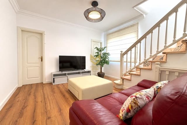 5 slaapkamer Villa te koop in Casco Urbano, Adeje - € 540.000 (Ref: 10072615)