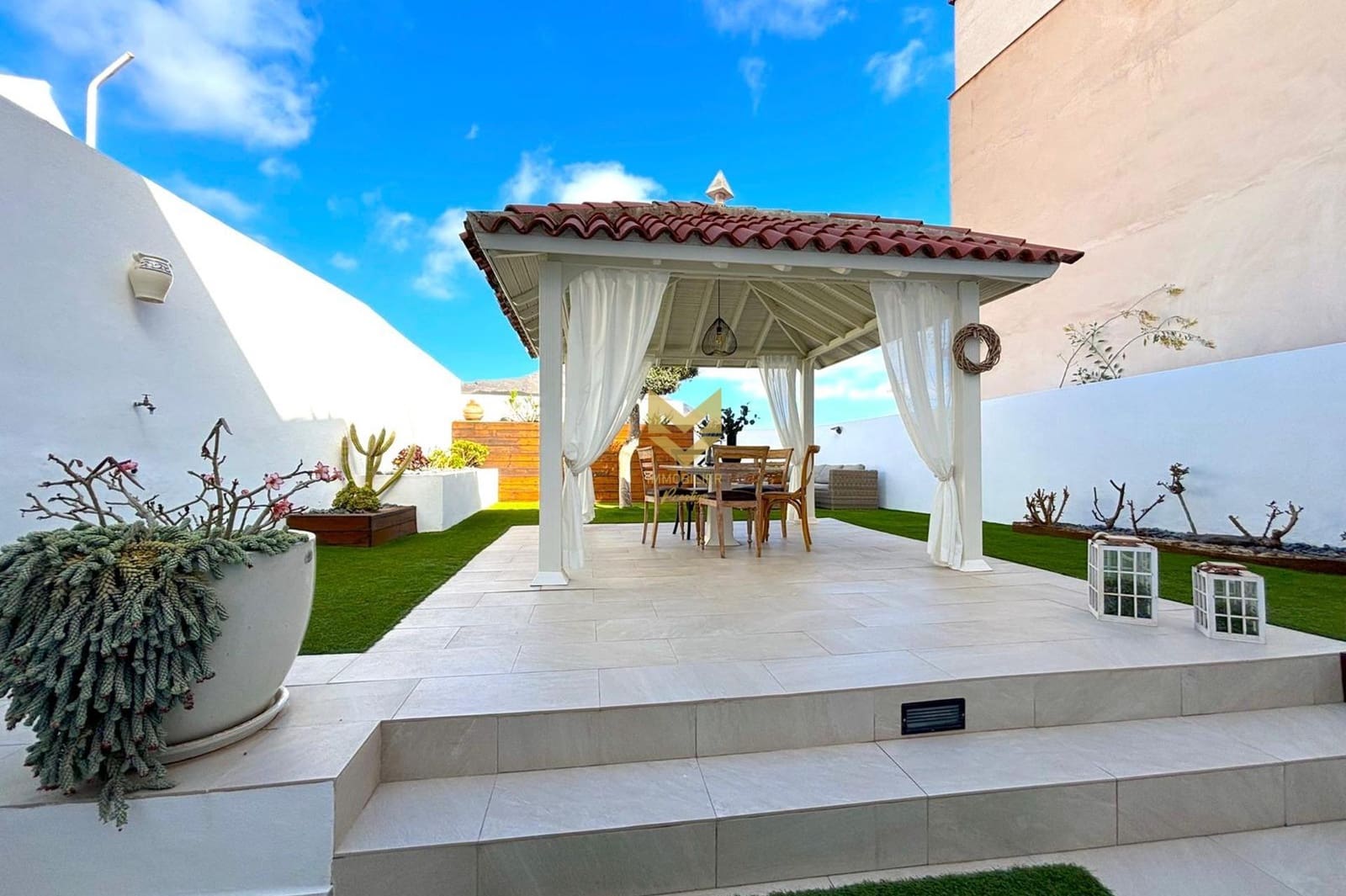 5 slaapkamer Villa te koop in Adeje - € 540.000 (Ref: 10072615)