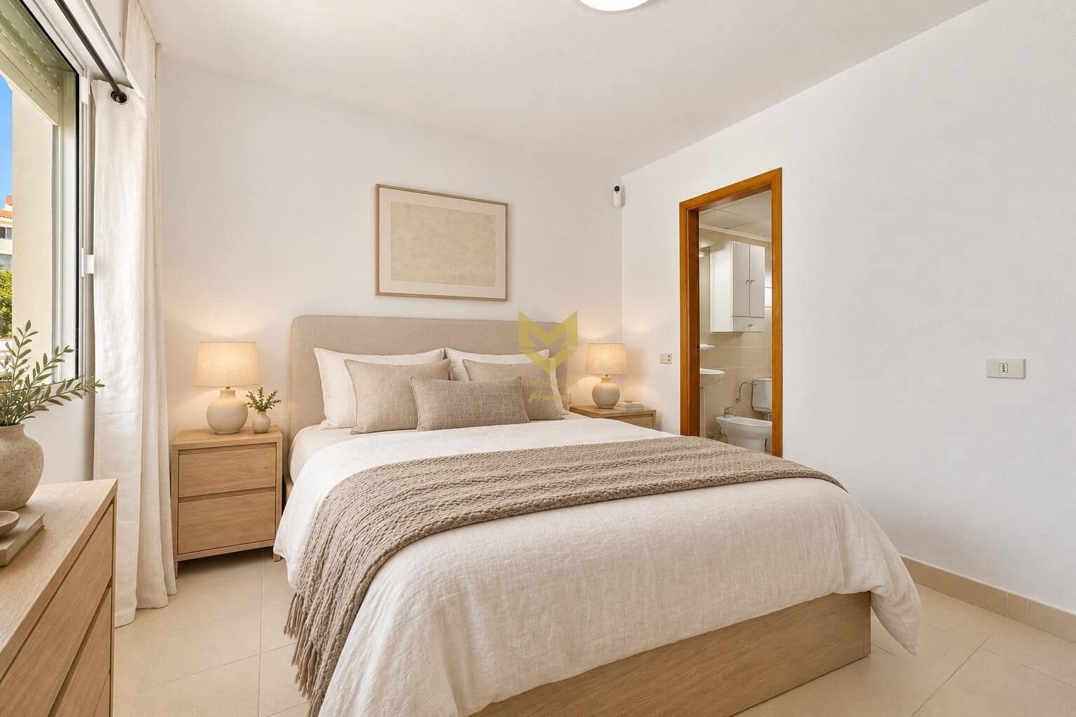 3 sovrum Lägenhet till salu i Parque de la Reina med pool garage - 295 000 € (Ref: 10090832)