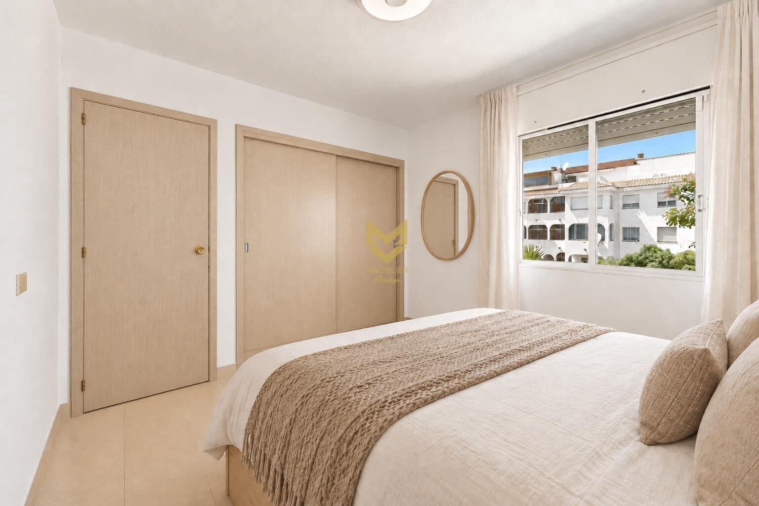3 sovrum Lägenhet till salu i Parque de la Reina med pool garage - 295 000 € (Ref: 10090832)