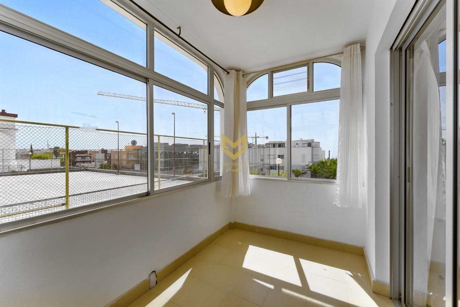 3 sovrum Lägenhet till salu i Parque de la Reina med pool garage - 295 000 € (Ref: 10090832)