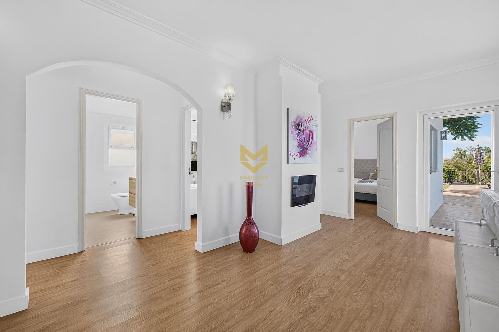 3 soveværelse Villa til salg i Las Moraditas med swimmingpool garage - € 1.050.000 (Ref: 10139854)