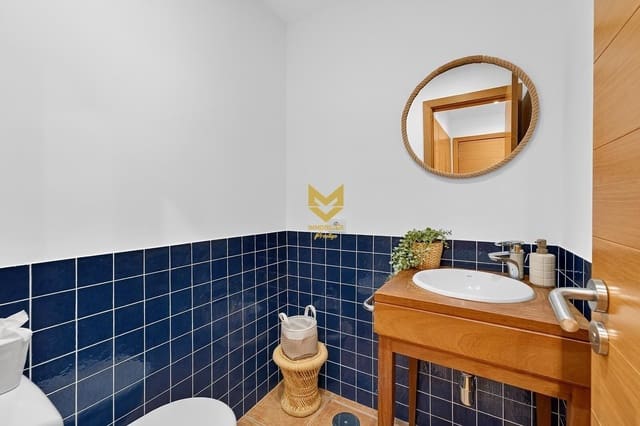 3 slaapkamer Villa te koop in San Miguel de Abona met zwembad garage - € 495.000 (Ref: 10147281)