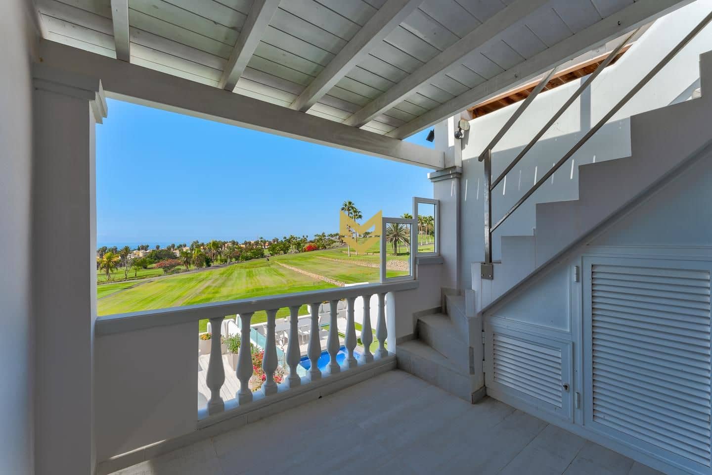 3 soveværelse Villa til salg i Adeje med swimmingpool - € 1.650.000 (Ref: 7225247)