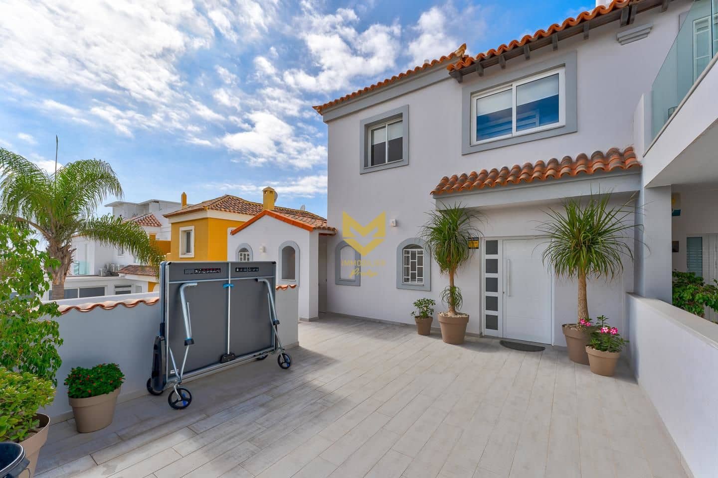 3 soveværelse Villa til salg i Adeje med swimmingpool - € 1.650.000 (Ref: 7225247)