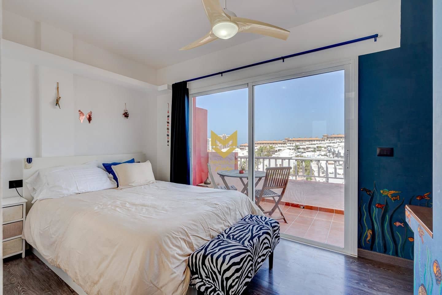 2 sovrum Villa till salu i Adeje med pool - 440 000 € (Ref: 7512033)