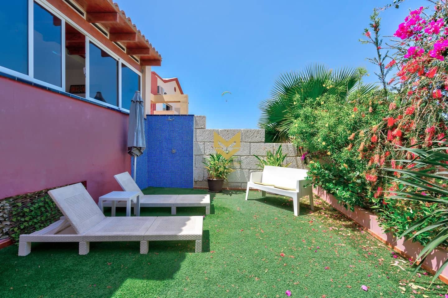 2 sovrum Villa till salu i Adeje med pool - 440 000 € (Ref: 7512033)