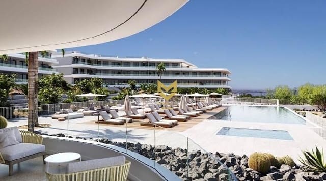 2 soveværelse Lejlighed til salg i Playa del Duque, Adeje med swimmingpool - € 580.000 (Ref: 7533136)