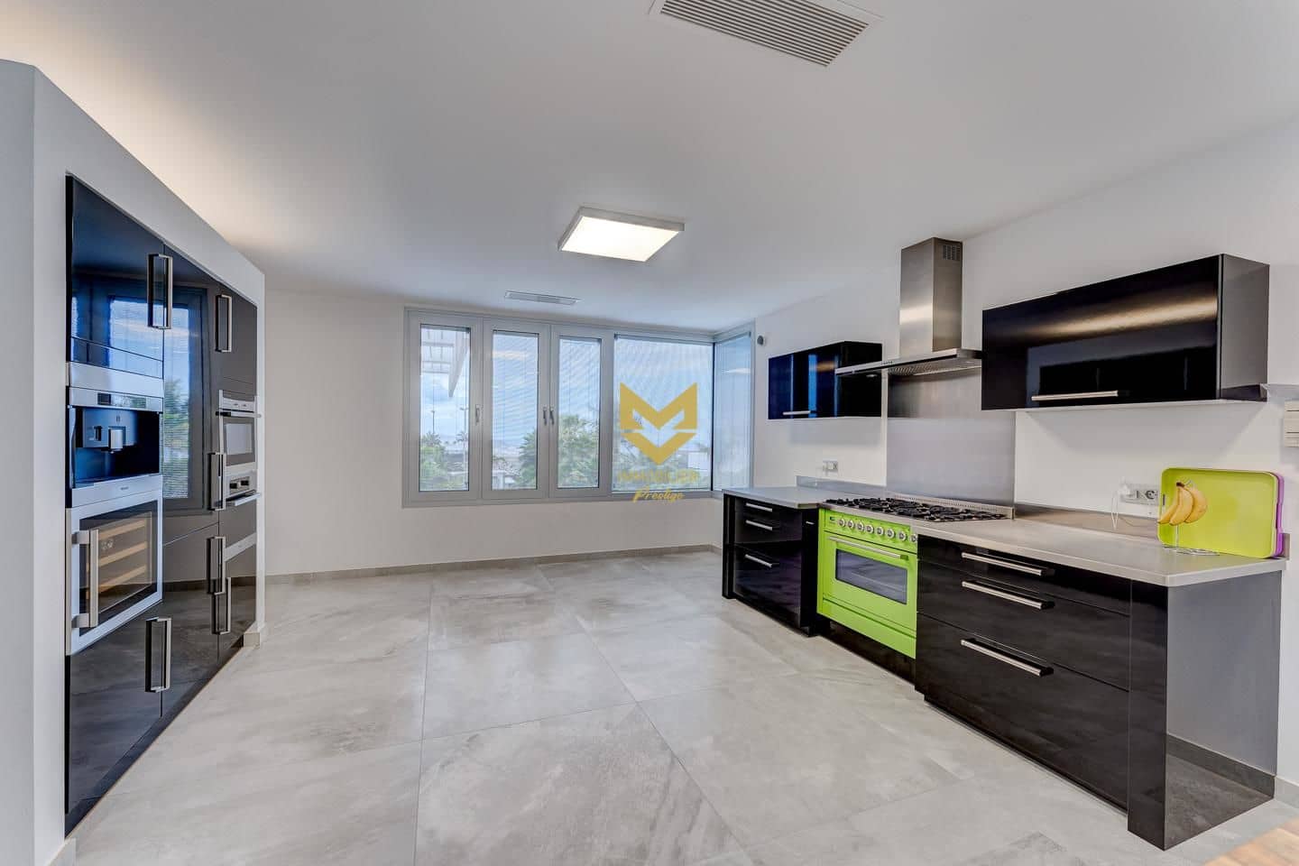 5 soverom Villa til salgs i Adeje med svømmebasseng - € 5 950 000 (Ref: 7587316)