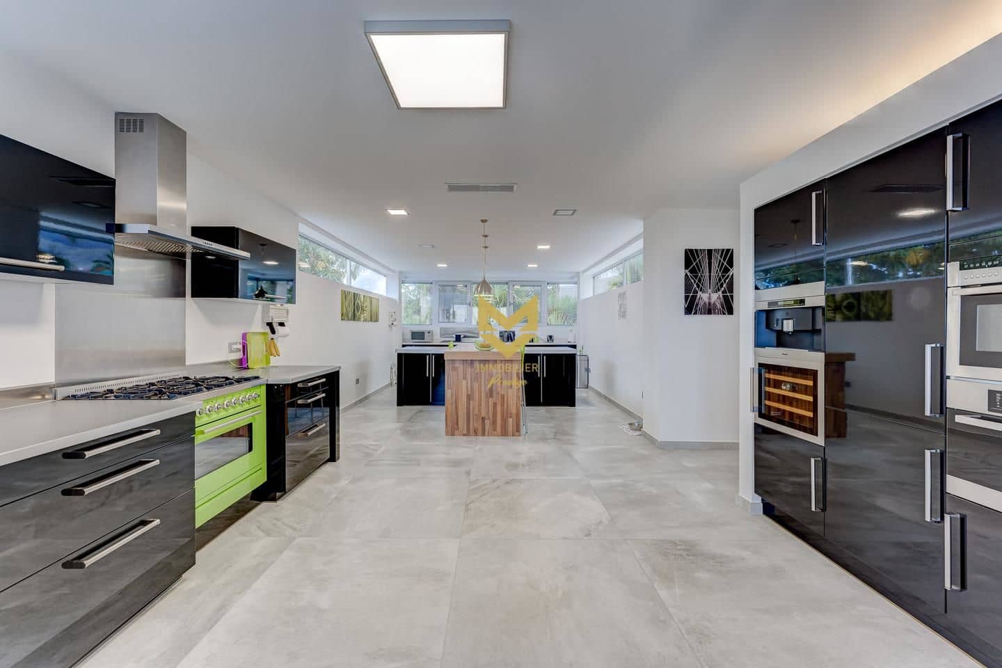 5 soverom Villa til salgs i Adeje med svømmebasseng - € 5 950 000 (Ref: 7587316)