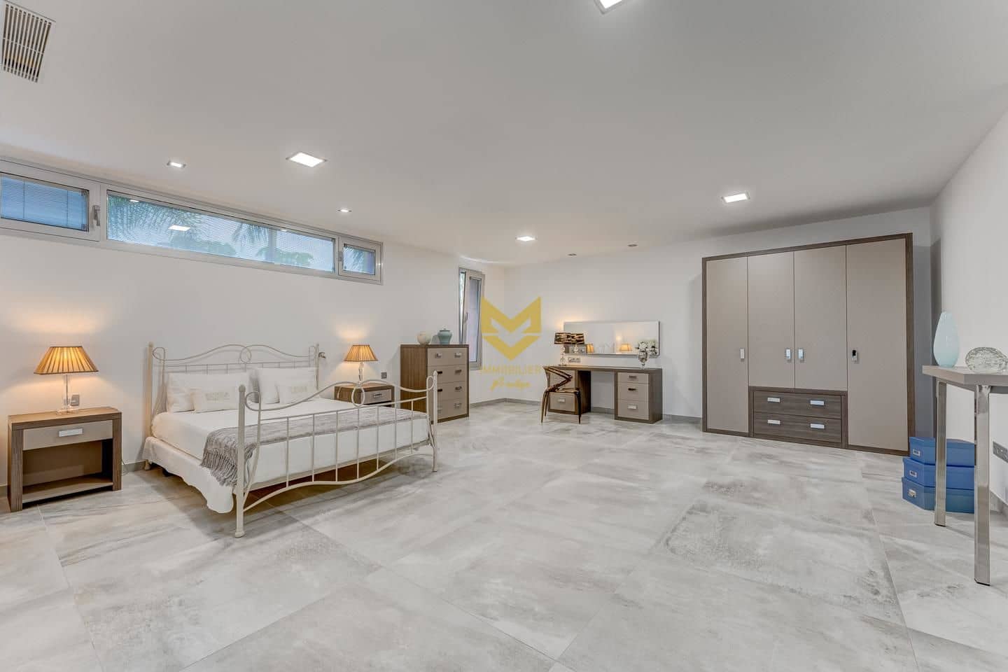 5 soverom Villa til salgs i Adeje med svømmebasseng - € 5 950 000 (Ref: 7587316)