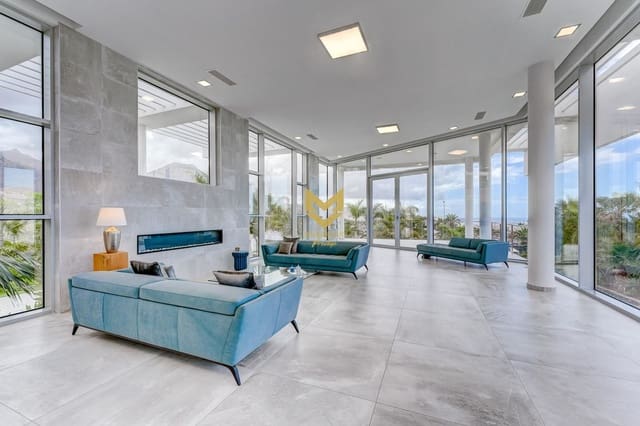 5 Zimmer Villa zu verkaufen in La Caleta Adeje, Adeje mit Pool - 5.950.000 € (Ref: 7587316)