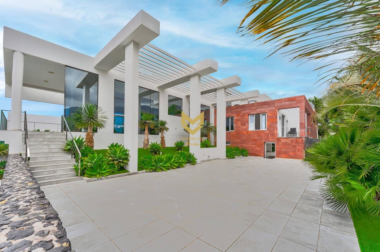 5 soverom Villa til salgs i Adeje med svømmebasseng - € 5 950 000 (Ref: 7587316)