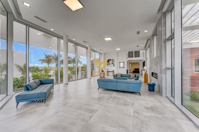 5 Zimmer Villa zu verkaufen in La Caleta Adeje, Adeje mit Pool - 5.950.000 € (Ref: 7587316)