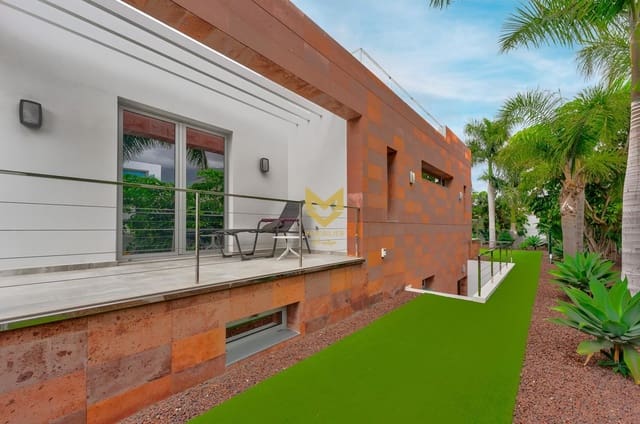 5 Zimmer Villa zu verkaufen in La Caleta Adeje, Adeje mit Pool - 5.950.000 € (Ref: 7587316)