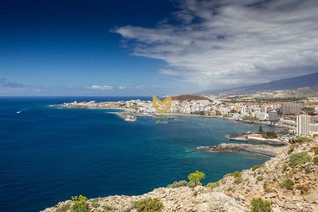 Ubebygd land til salgs i Los Cristianos, Arona - € 5 900 000 (Ref: 7589779)