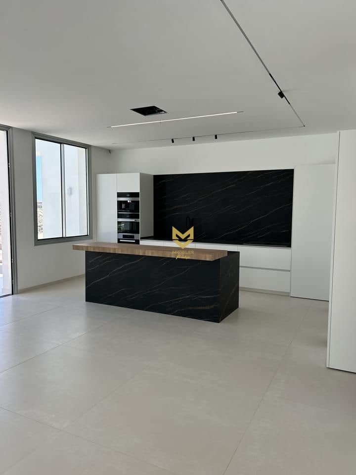 5 soveværelse Villa til salg i Adeje med swimmingpool - € 5.950.000 (Ref: 7599511)