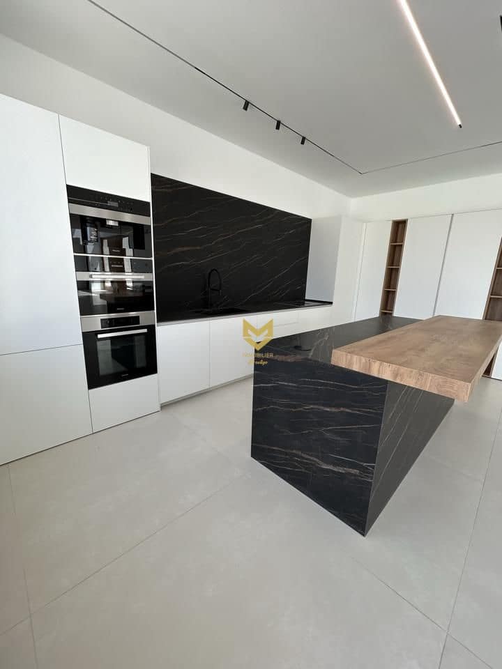 5 soveværelse Villa til salg i Adeje med swimmingpool - € 5.950.000 (Ref: 7599511)