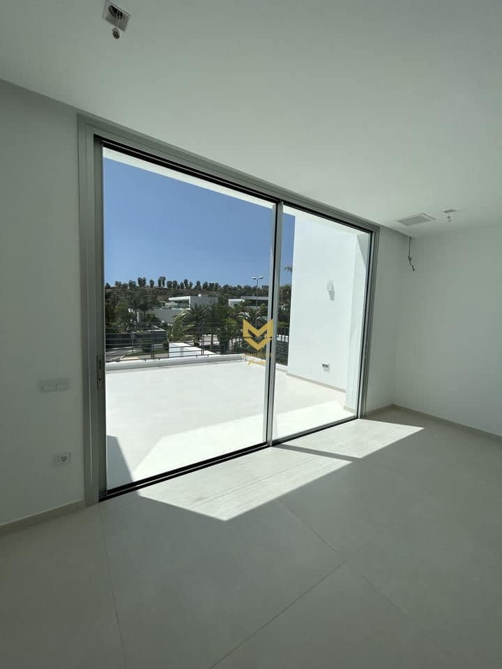 5 soveværelse Villa til salg i Adeje med swimmingpool - € 5.950.000 (Ref: 7599511)