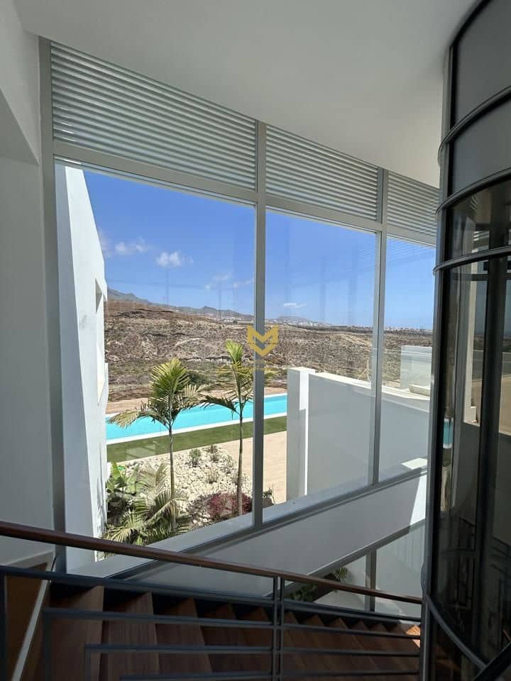 5 soveværelse Villa til salg i Adeje med swimmingpool - € 5.950.000 (Ref: 7599511)