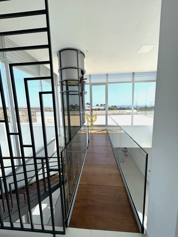 5 soveværelse Villa til salg i Adeje med swimmingpool - € 5.950.000 (Ref: 7599511)