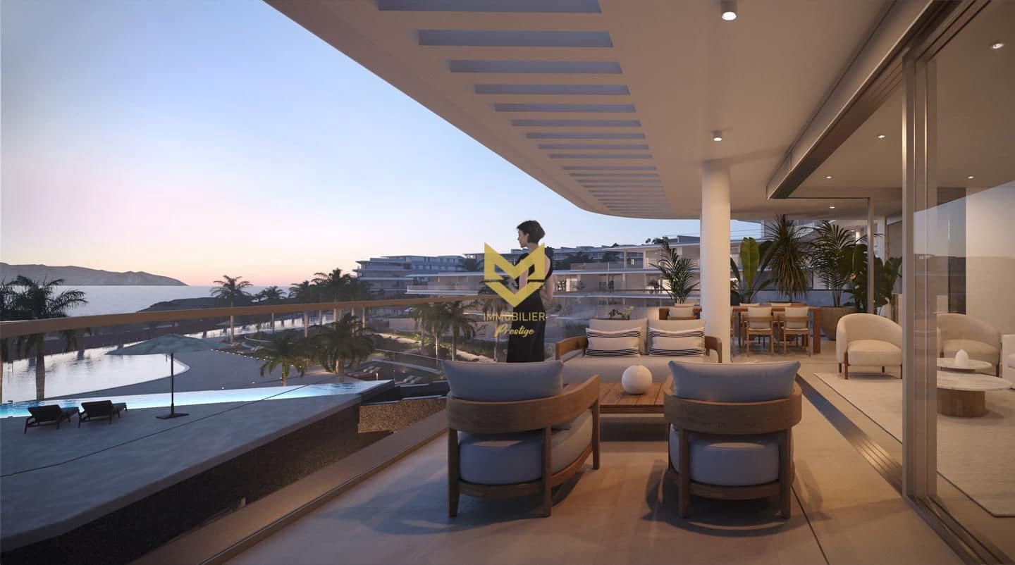 2 slaapkamer Flat te koop in Playa San Juan - € 930.000 (Ref: 7912602)