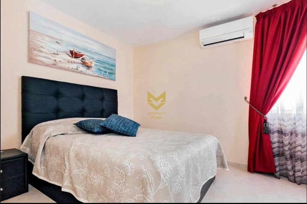 3 soveværelse Villa til salg i Costa Adeje med swimmingpool garage - € 630.000 (Ref: 8129545)