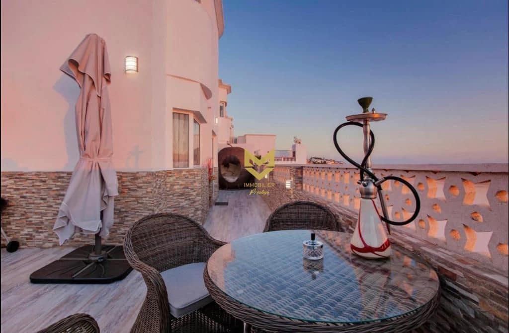 3 soveværelse Villa til salg i Costa Adeje med swimmingpool garage - € 630.000 (Ref: 8129545)