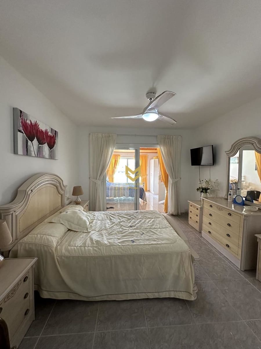 2 soveværelse Lejlighed til salg i Costa Adeje med swimmingpool - € 389.000 (Ref: 8223519)