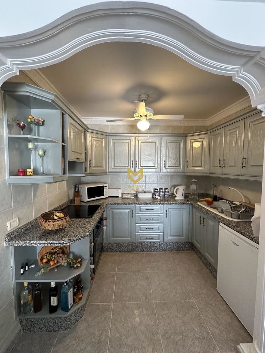 2 soveværelse Lejlighed til salg i Costa Adeje med swimmingpool - € 389.000 (Ref: 8223519)