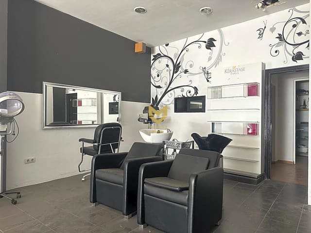 2 quarto Empresa para venda em Casco Urbano, Adeje - 158 000 € (Ref: 8277747)