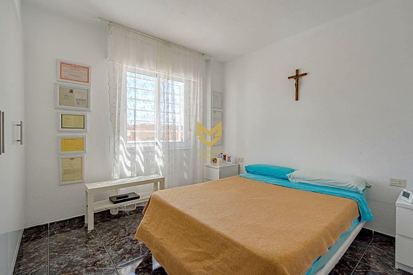 3 soveværelse Lejlighed til salg i San Eugenio - € 445.000 (Ref: 8397844)