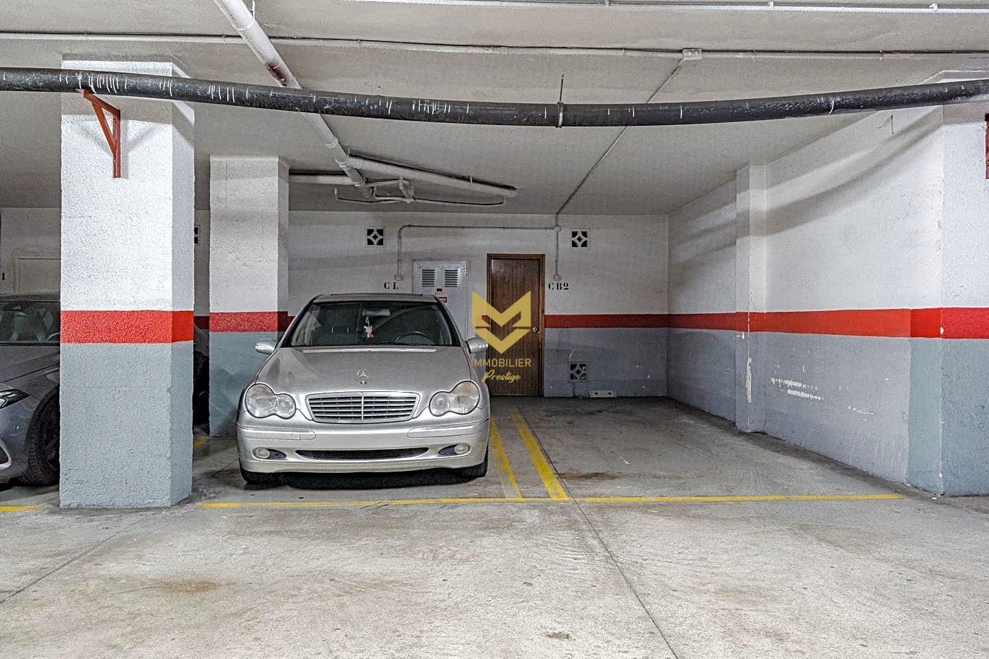 3 soveværelse Lejlighed til salg i San Eugenio - € 445.000 (Ref: 8397844)