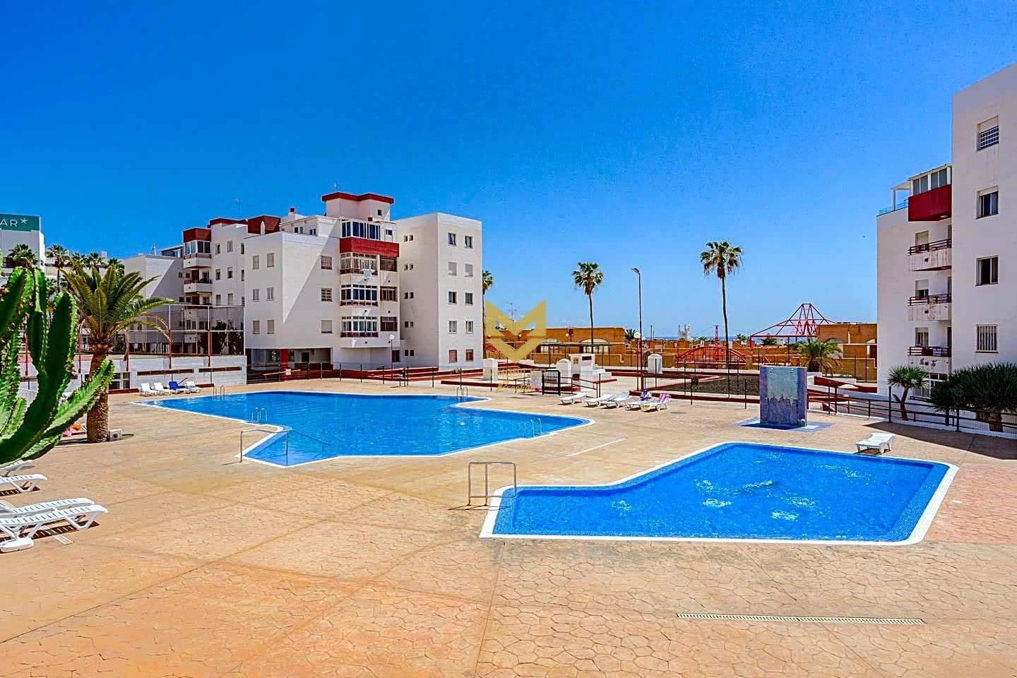 3 soveværelse Lejlighed til salg i San Eugenio - € 445.000 (Ref: 8397844)