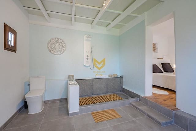 3 soveværelse Villa til salg i Tijoco Bajo, Adeje - € 745.000 (Ref: 8447510)