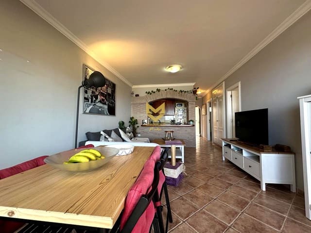 2 bedroom Flat for sale in Torviscas Centro y Alto, Adeje with garage - € 357,000 (Ref: 8518978)
